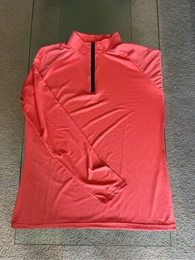 💜 Real Essentials Zippered Top